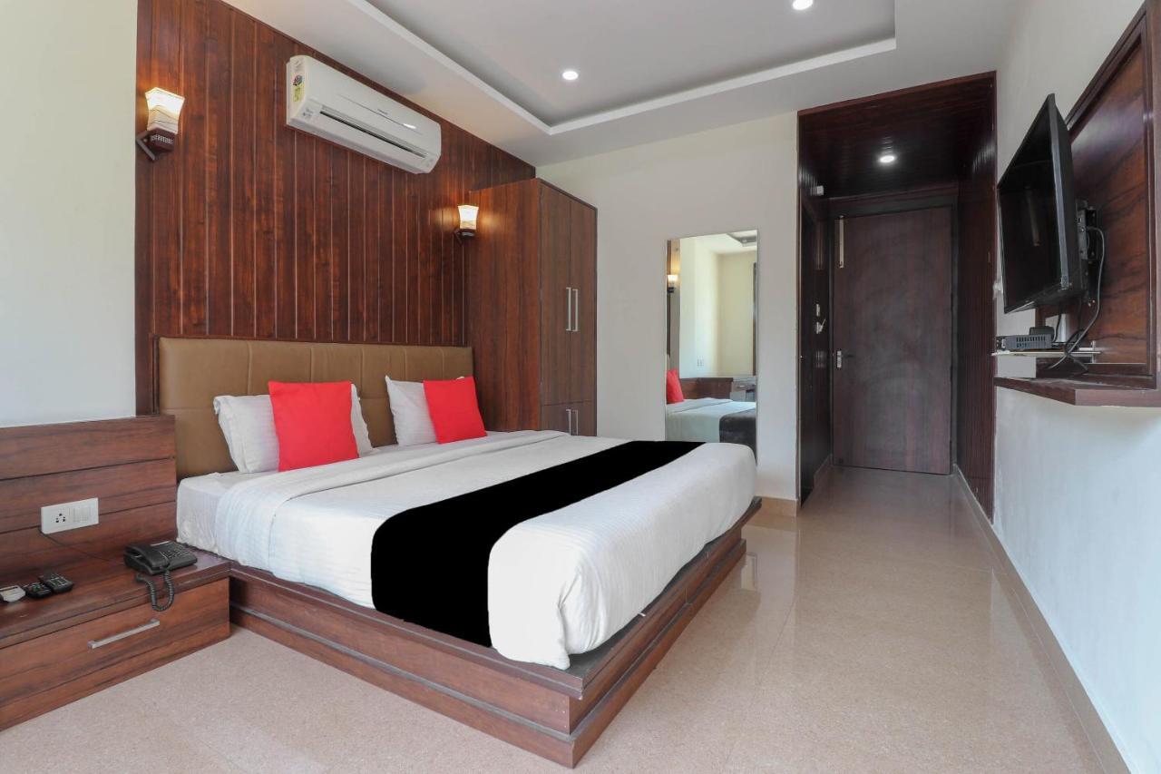 Capital O 76444 Hotel Hill-Top Inn Narendra Nagar Bagian luar foto