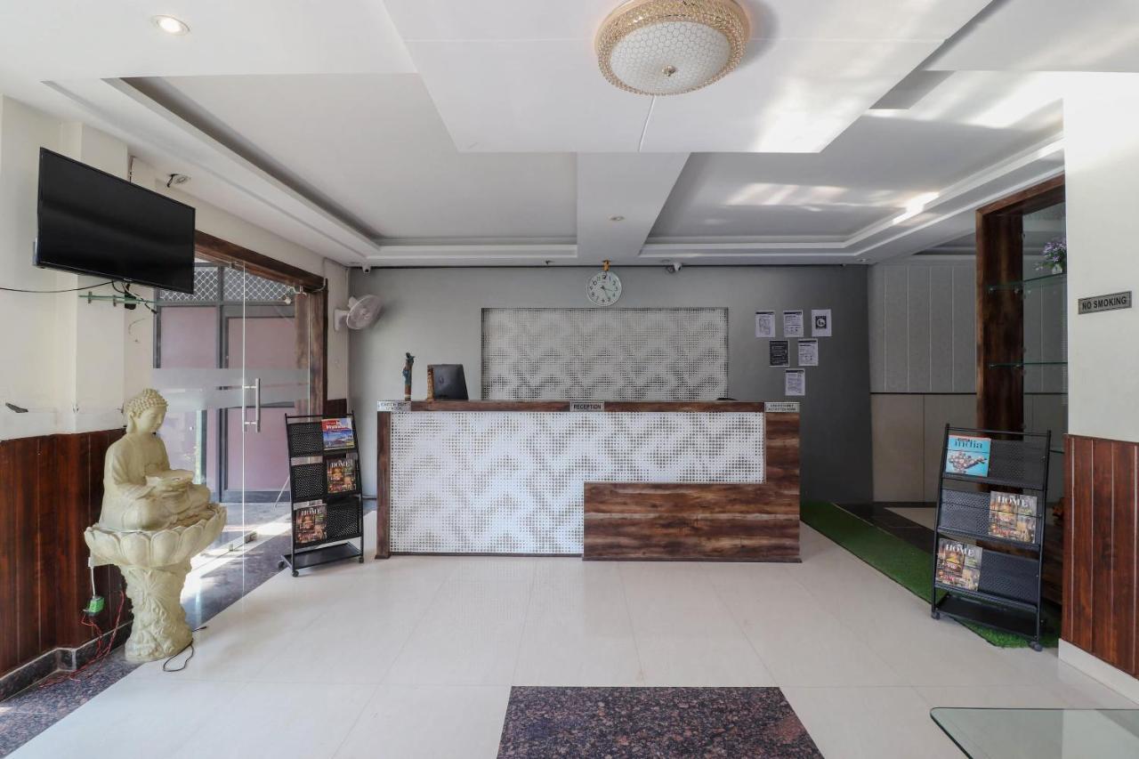 Capital O 76444 Hotel Hill-Top Inn Narendra Nagar Bagian luar foto